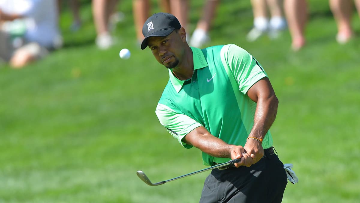 como hacer un chip en golf tiger woods Tommy Gilligan usa today sports